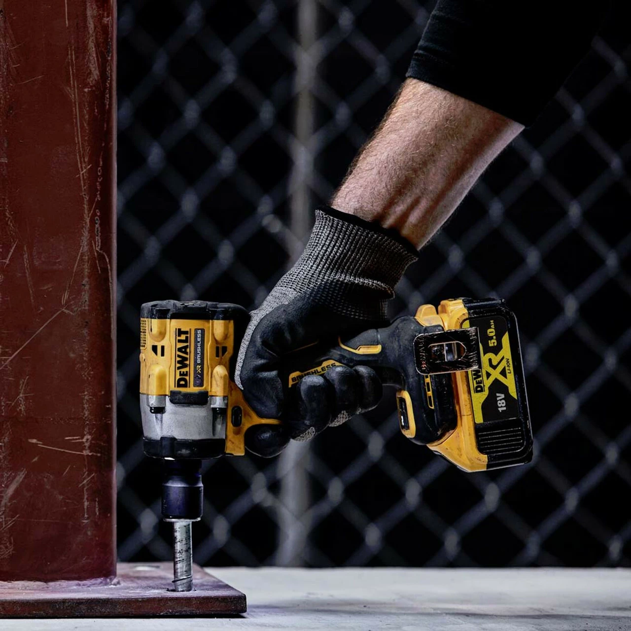 DeWalt DCF921NT 18V XR 1/2" Brushless Impact Wrench In A TSTAK Case (Body Only) - Image 6