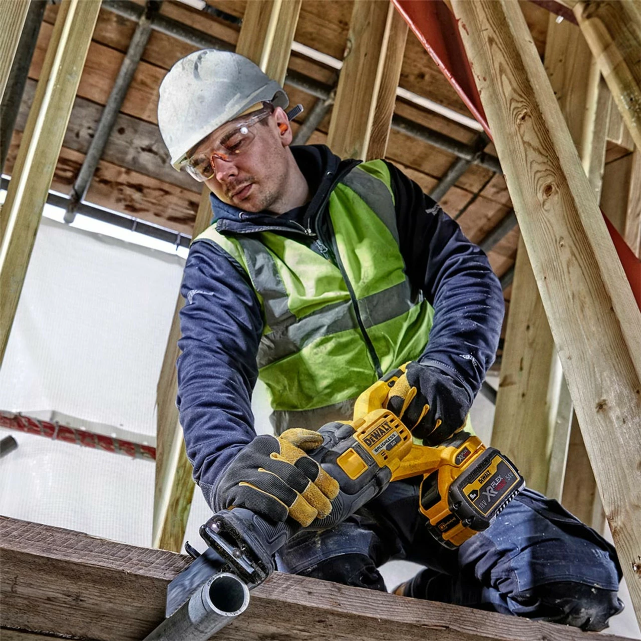 DeWalt DCS389N 54V XR Flexvolt Reciprocating Saw (Body Only) - Image 3