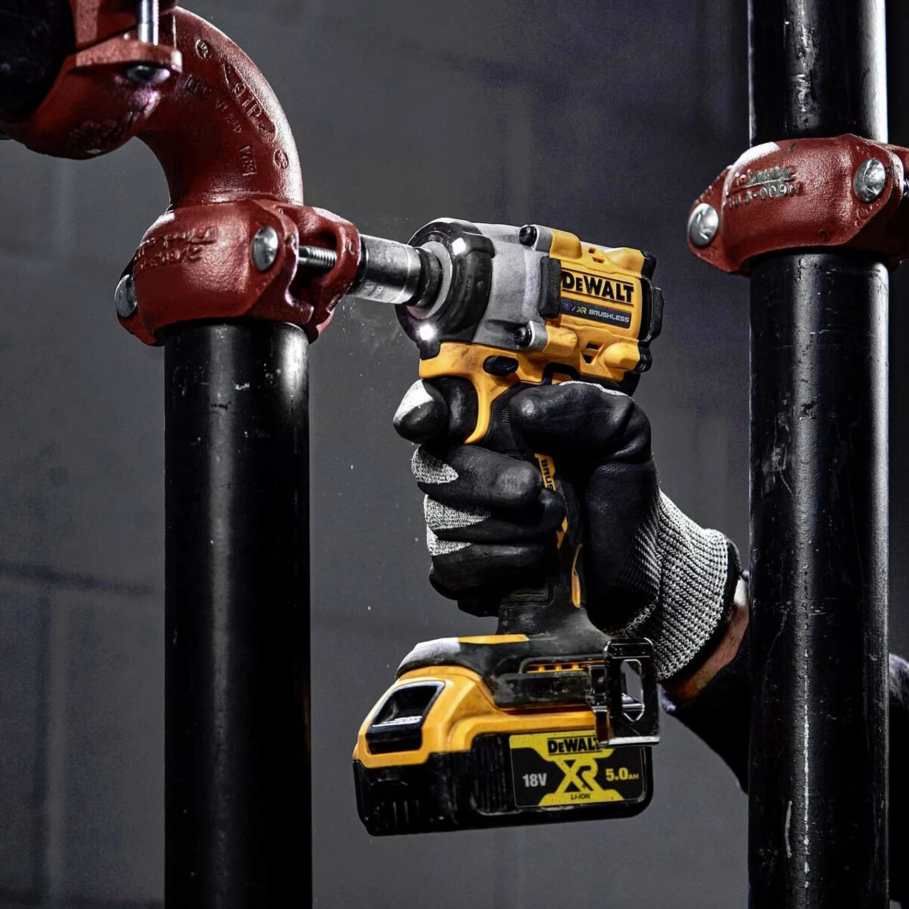 DeWalt DCF921NT 18V XR 1/2" Brushless Impact Wrench In A TSTAK Case (Body Only) - Image 8