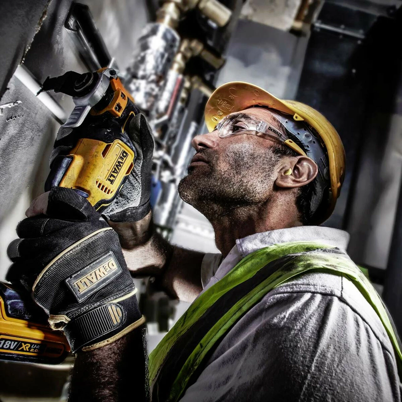 DeWalt DCS356N-XJ 18V XR 3 Speed Oscillating Multi Tool (Body Only) - Image 5