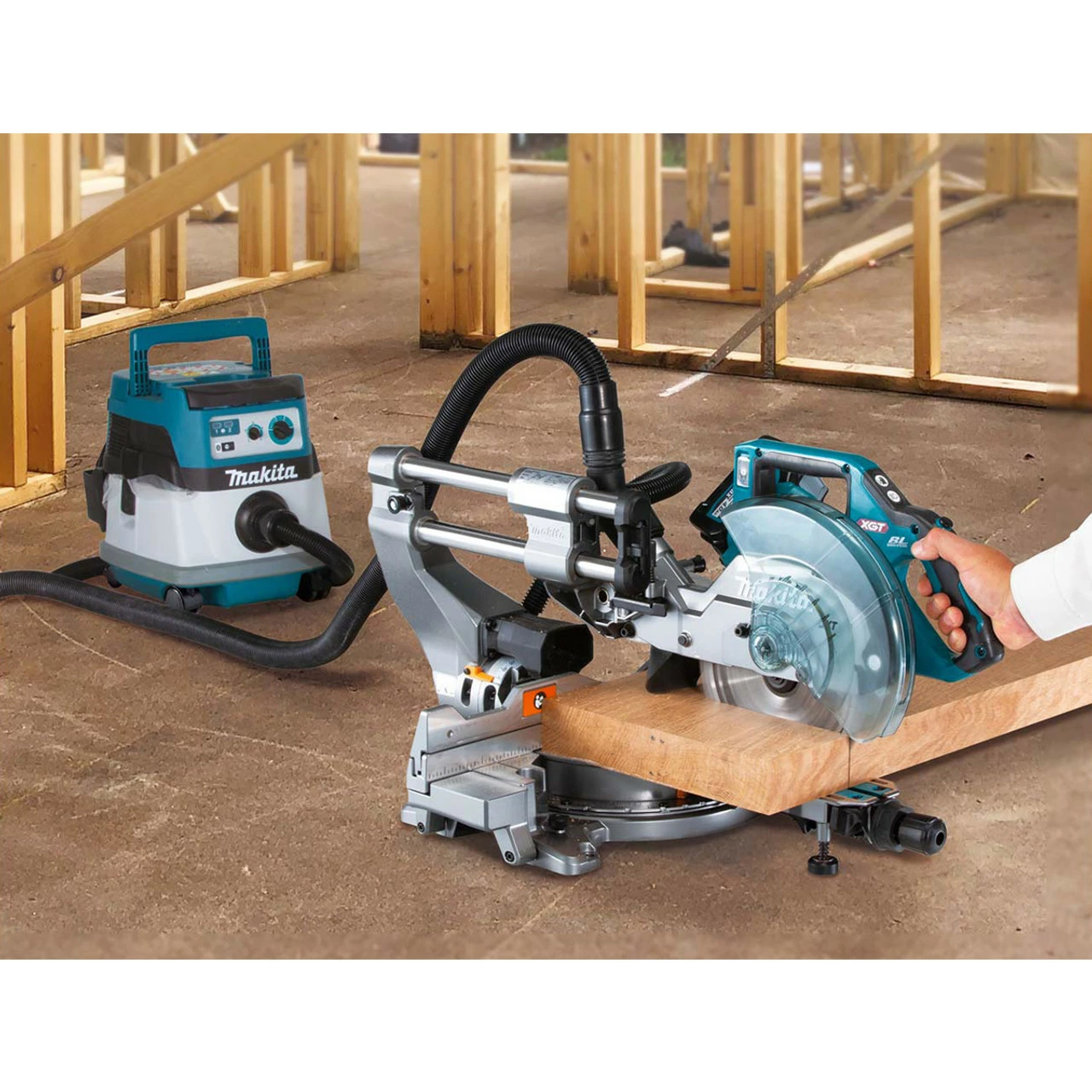 Makita LS003GZ01 40V Max BL XGT Slide Compound Mitre Saw (Body Only) - Image 4