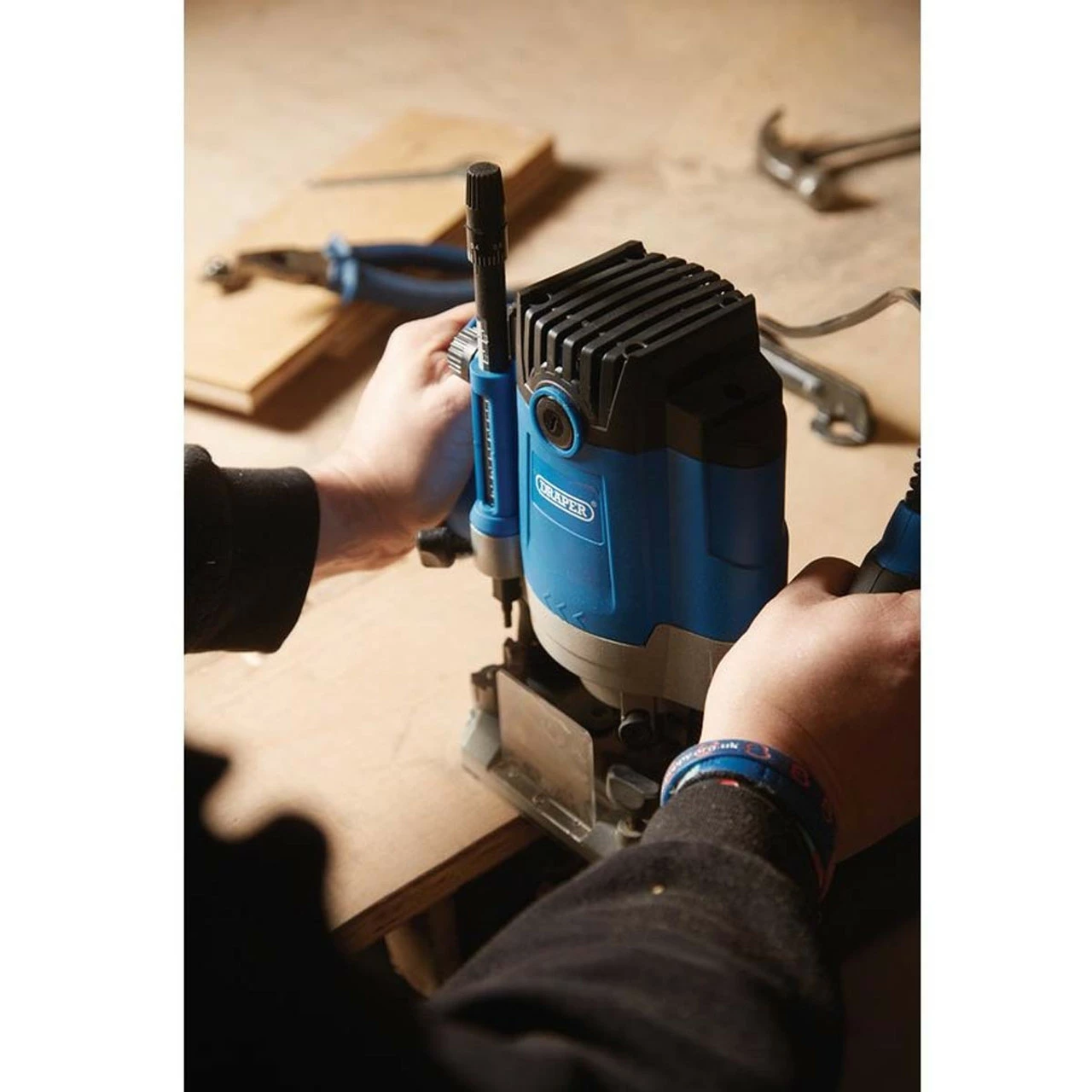 Draper 02520 1/2" Router 1800W 230V - Image 4